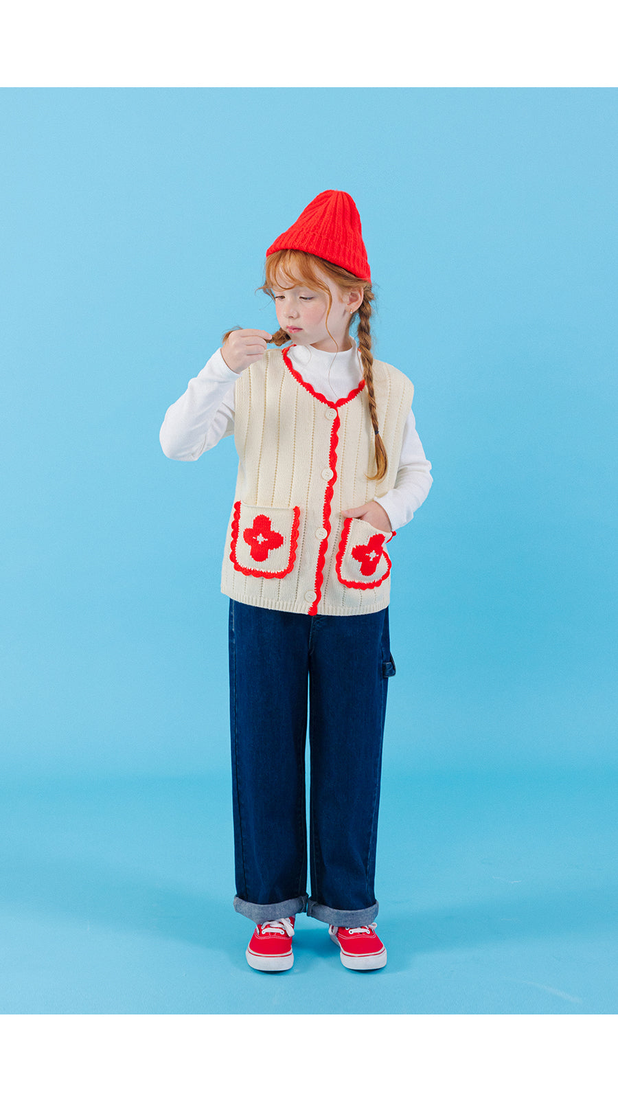I LOVE J Flower pocket knit vest