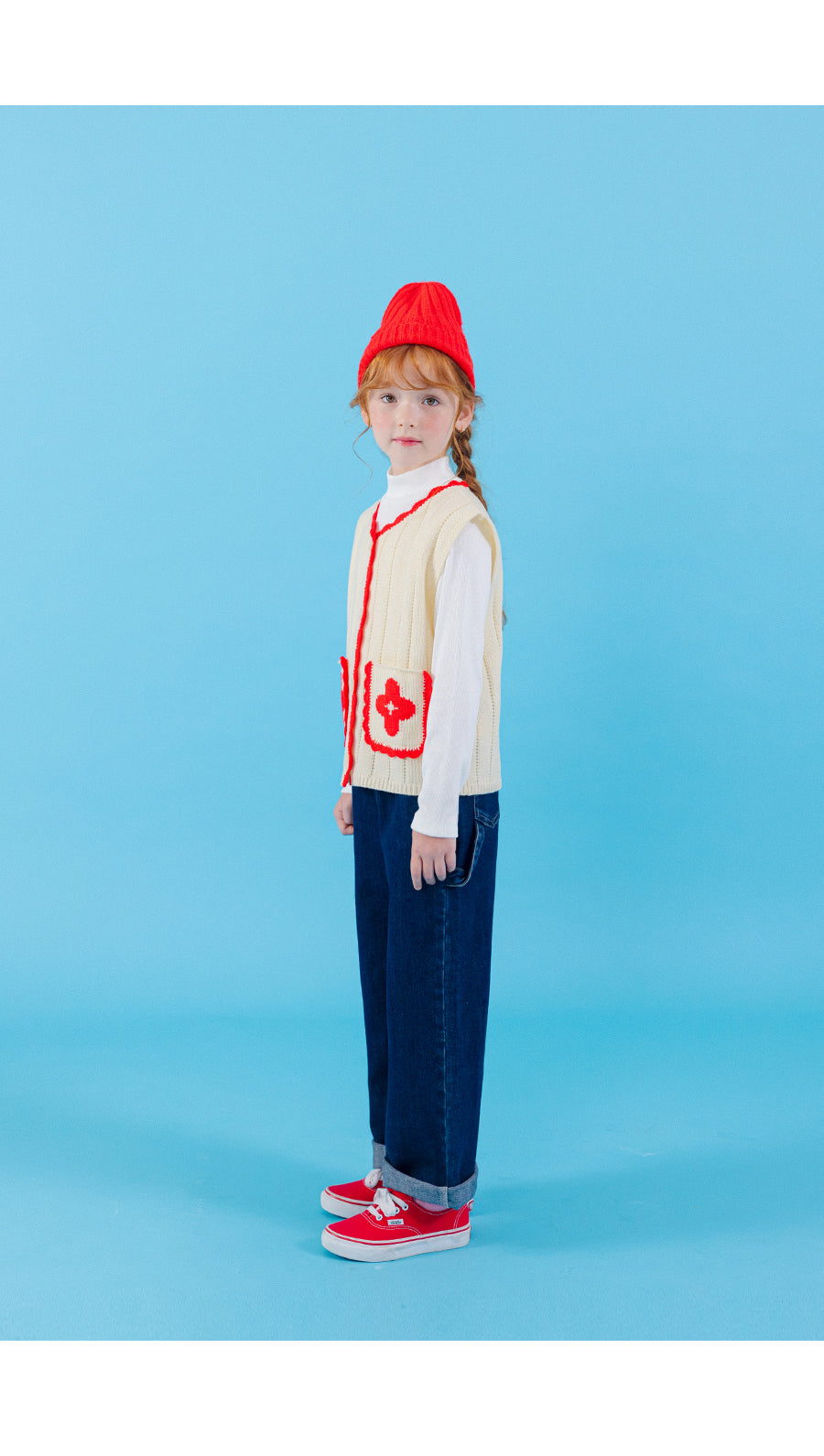 I LOVE J Flower pocket knit vest
