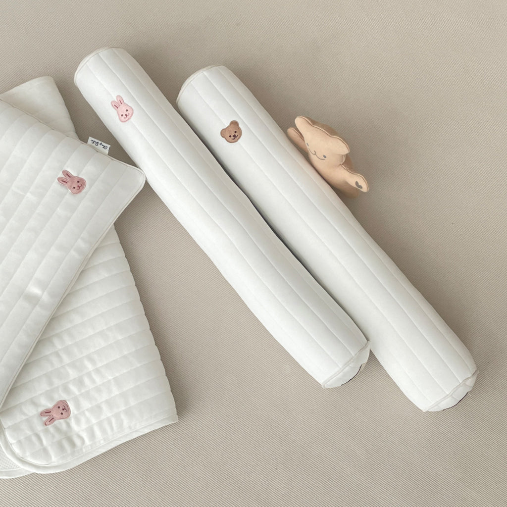 CHEZBEBE Duraron Cooling Body Pillow + Insert