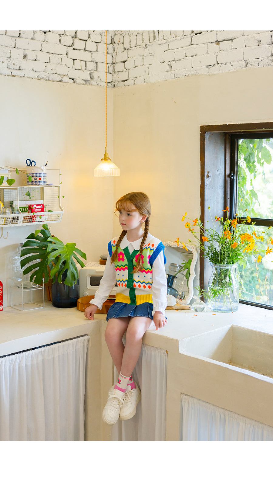 I LOVE J zig flower knit vest