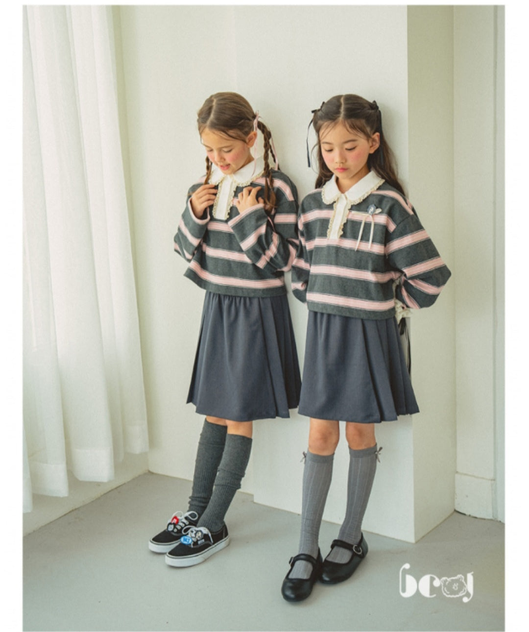BEBEBEBE BE JUNIOR Pre Fall Lace collar cropped t-shirt
