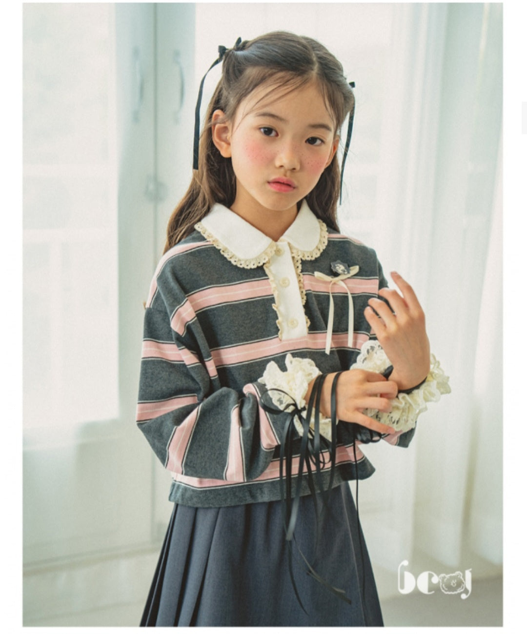 BEBEBEBE BE JUNIOR Pre Fall Lace collar cropped t-shirt