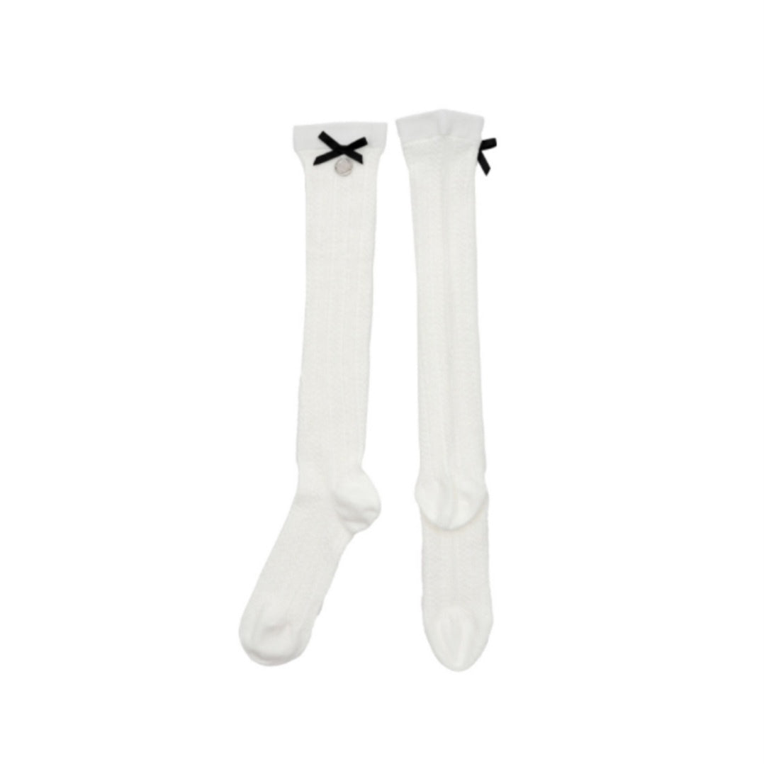 BEBEBEBE BE JUNIOR Pre Fall Side little ribbon knee socks