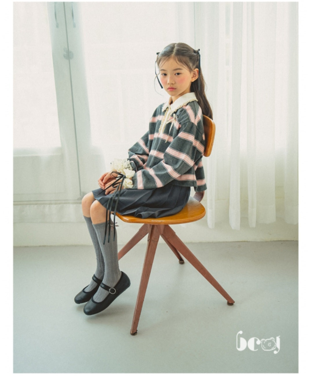 BEBEBEBE BE JUNIOR Pre Fall Side little ribbon knee socks