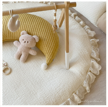 ALL4HOME Frill Play Mat