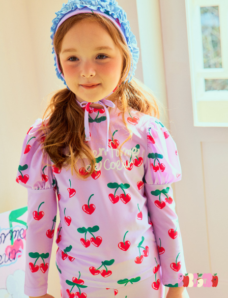 BEBEBEBE 2024 SUMMER Heart cherry rash guard SET