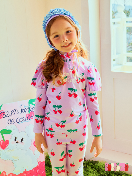 BEBEBEBE 2024 SUMMER Heart cherry rash guard SET