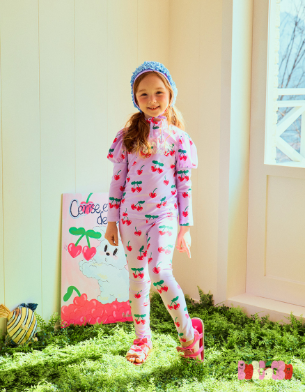 BEBEBEBE 2024 SUMMER Heart cherry rash guard SET