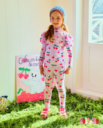 BEBEBEBE 2024 SUMMER Heart cherry rash guard SET
