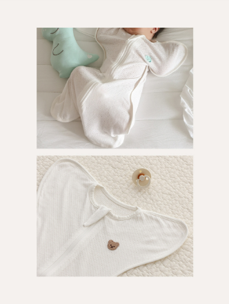 Chezbebe Newborn Saddle Swaddle