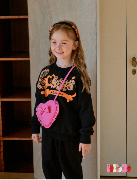 BEBEBEBE PRE FALL Heart leopard training Top & Bottom