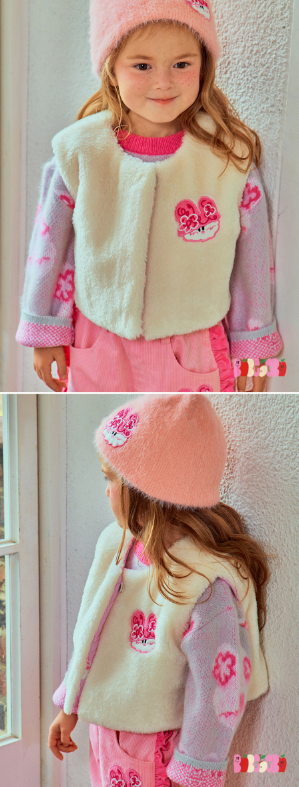 BEBEBEBE WINTER Knitting rabbit reversible crop fur vest