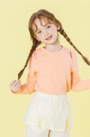 I LOVE J SPRING Slim Cut-Out Top
