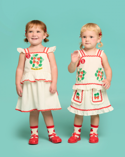 BEBE DE PINO Strawberry baby ruffle sleeveless dress