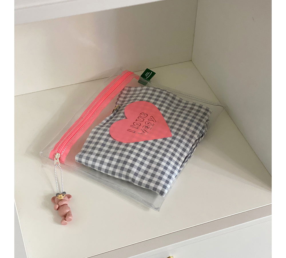 VERY ISLAND Clear Heart Pouch