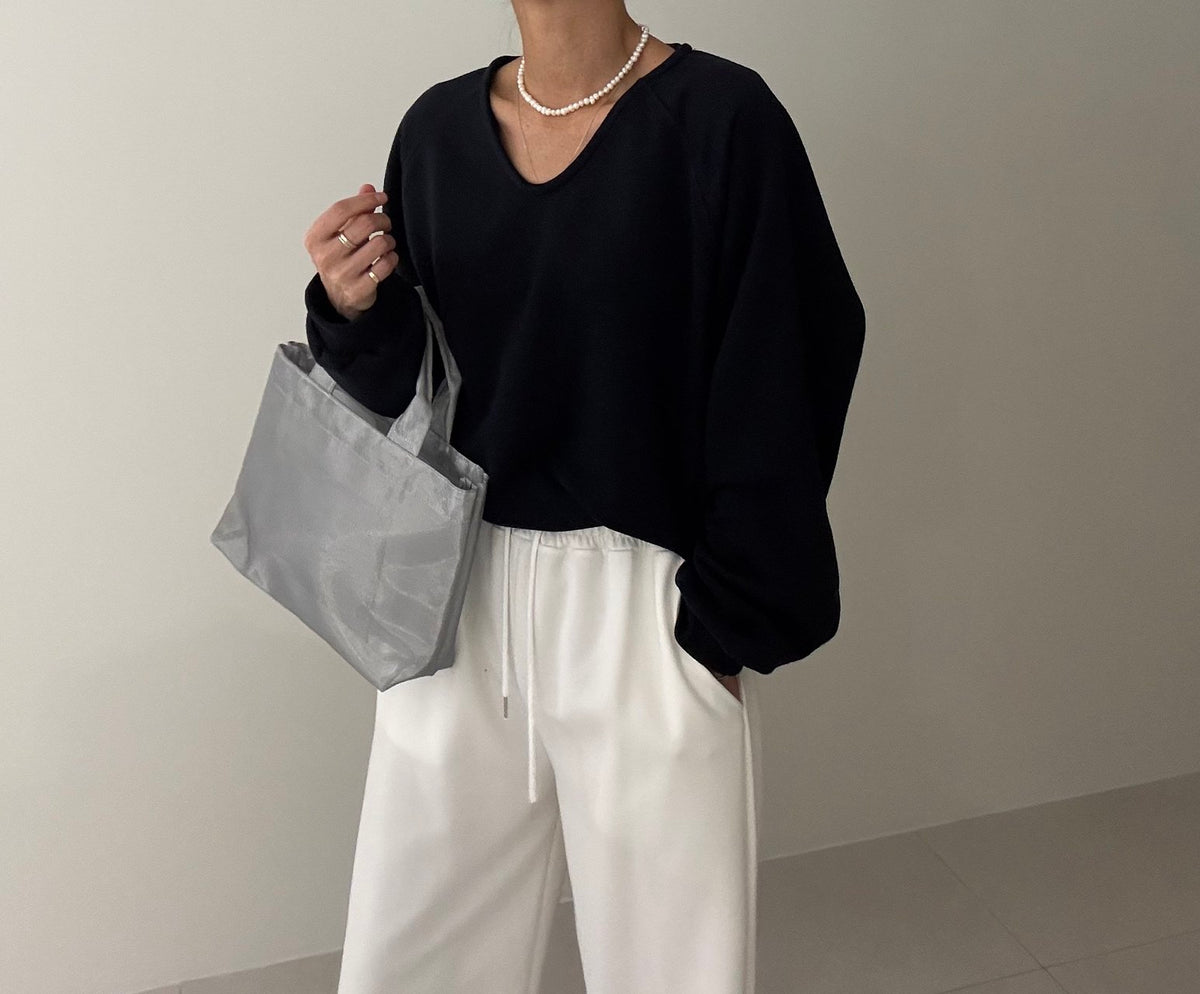 MOMS WEAR Deep V-neck Sweatshirt