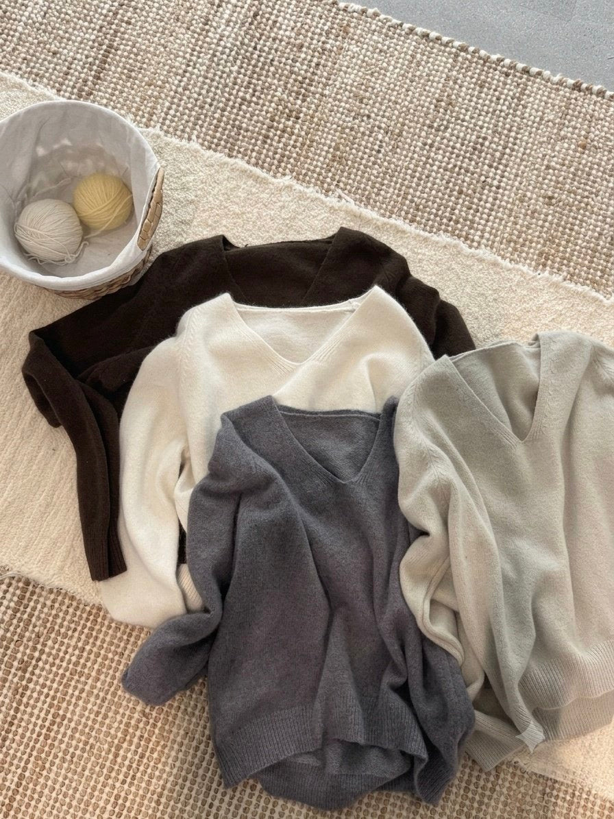 MOMS WEAR Angora V-neck Knit