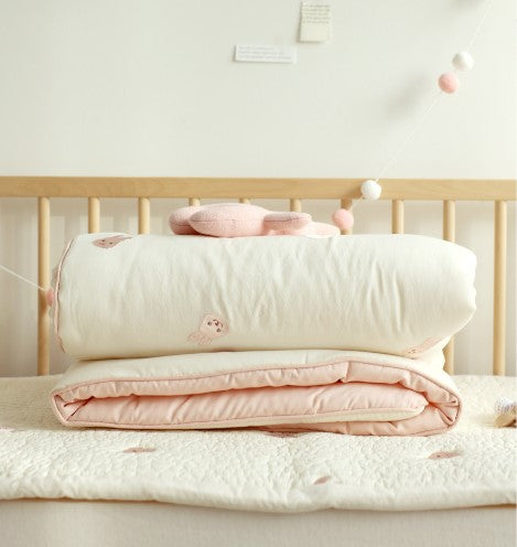 Chezbbit(Rabbit) Embroidered Comforter