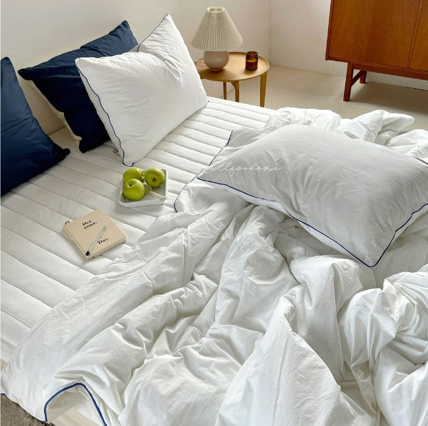 ALL4HOME Adult Rene Comforter
