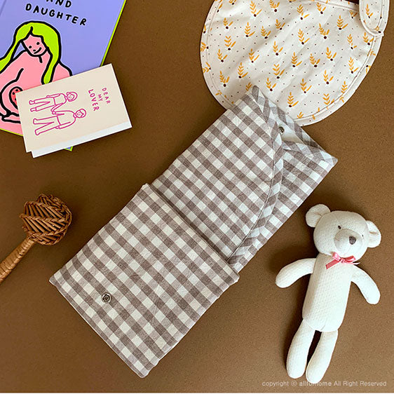 Portable Internal / PVC Waterproofing Diaper Pad - Brown Checkered