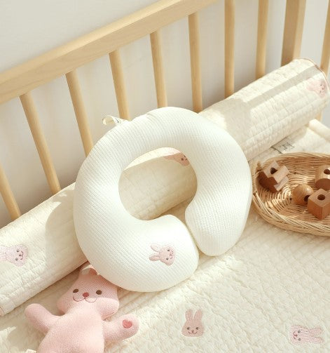 Chezbbit(Rabbit) Neck Pillow