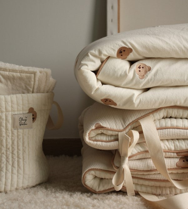 Chezgomi(Bear) Embroidered Comforter