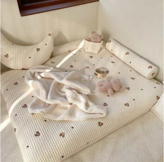 All4home Squirrel and Acorn Quilted Kids Size Korean-style mattress