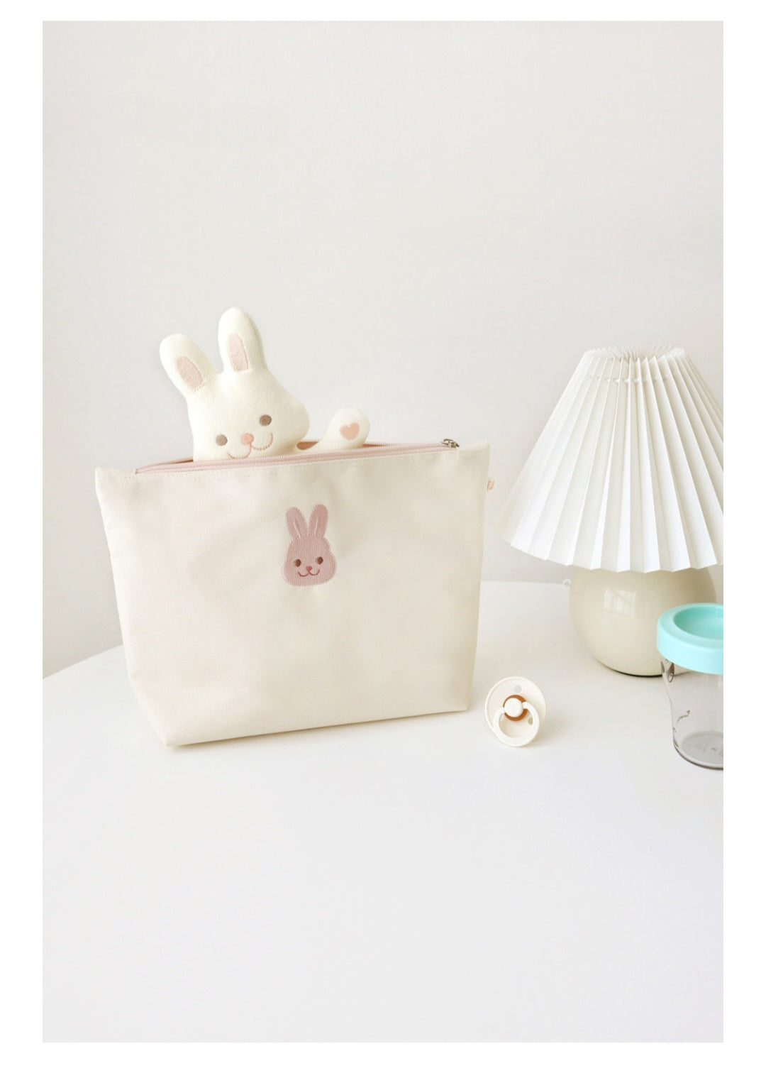 Chezbbit(Rabbit) Diaper Pouch