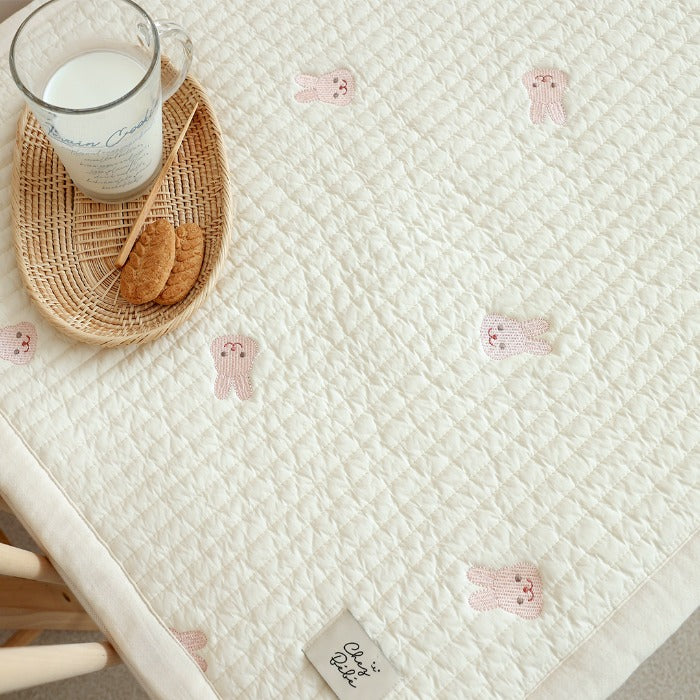 Chezbbit(Rabbit) 100% Quilted Pad