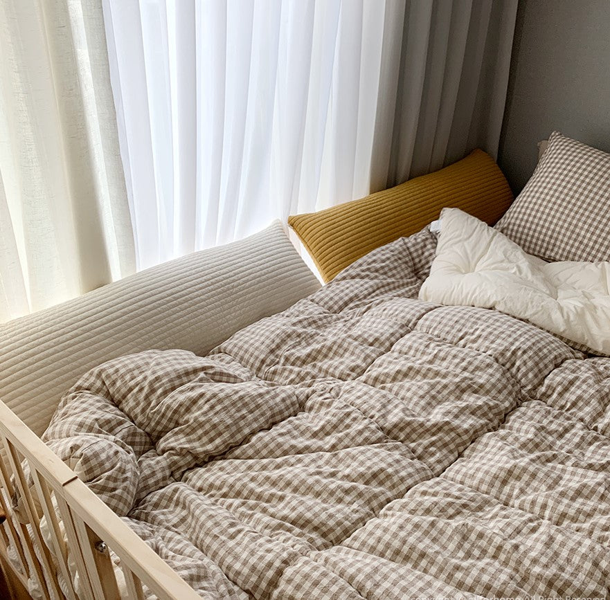 Quilted Bumper Cushion / Body Pillow