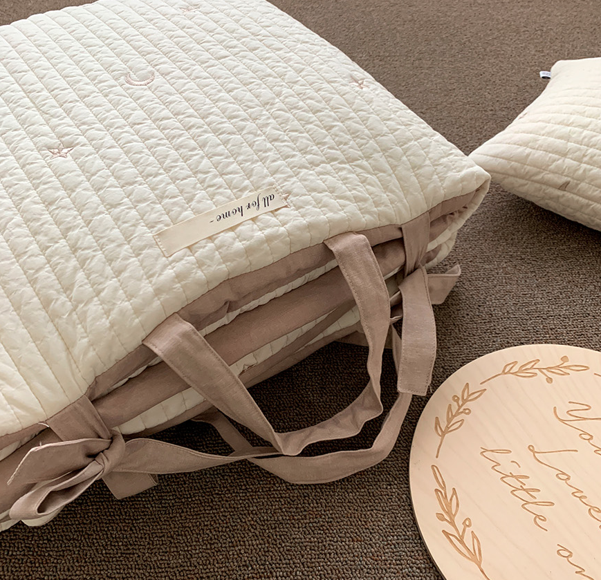 Ivory Star and Moon Sleeping Pad Set