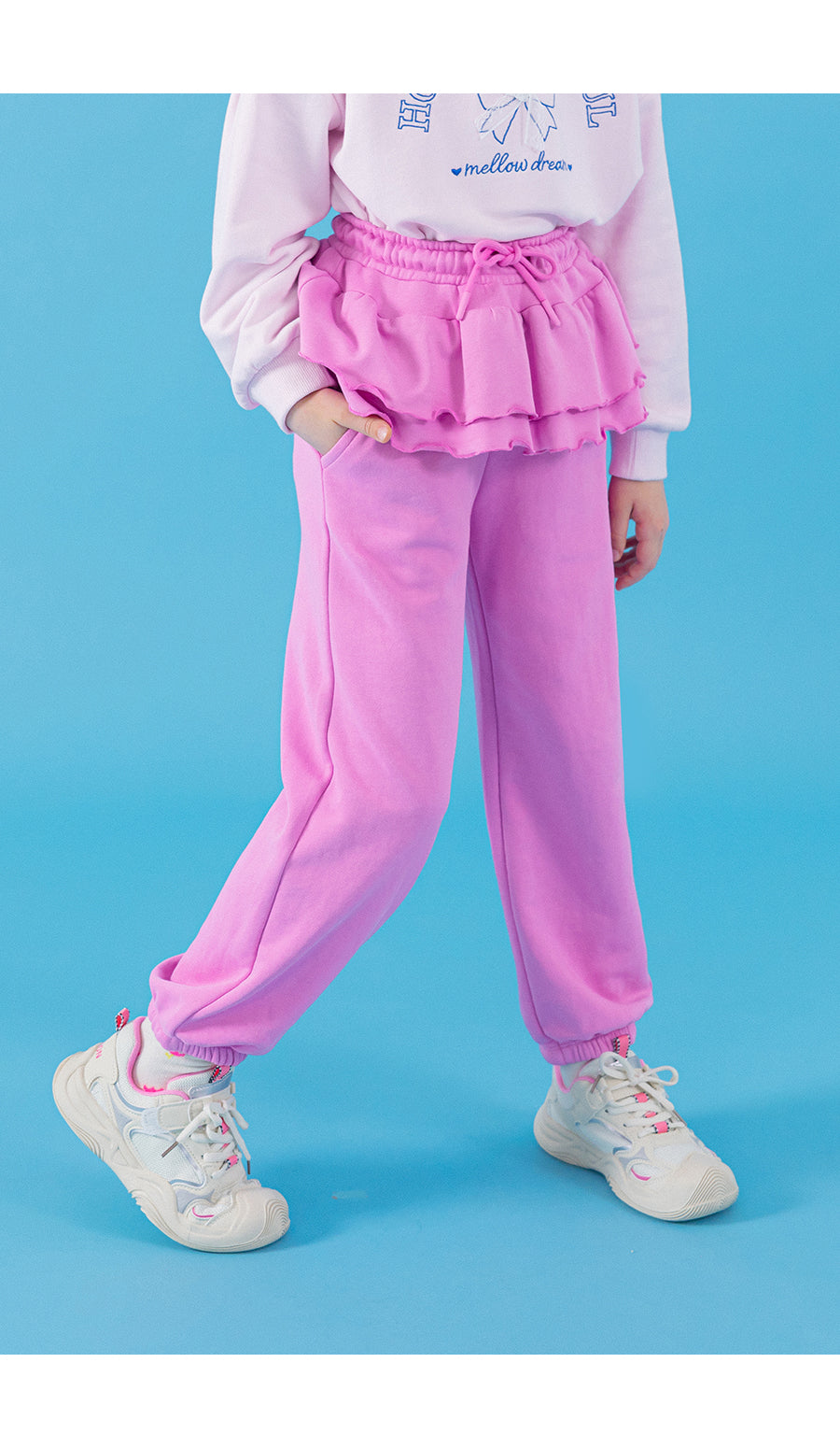 I LOVE J frill jogger pants