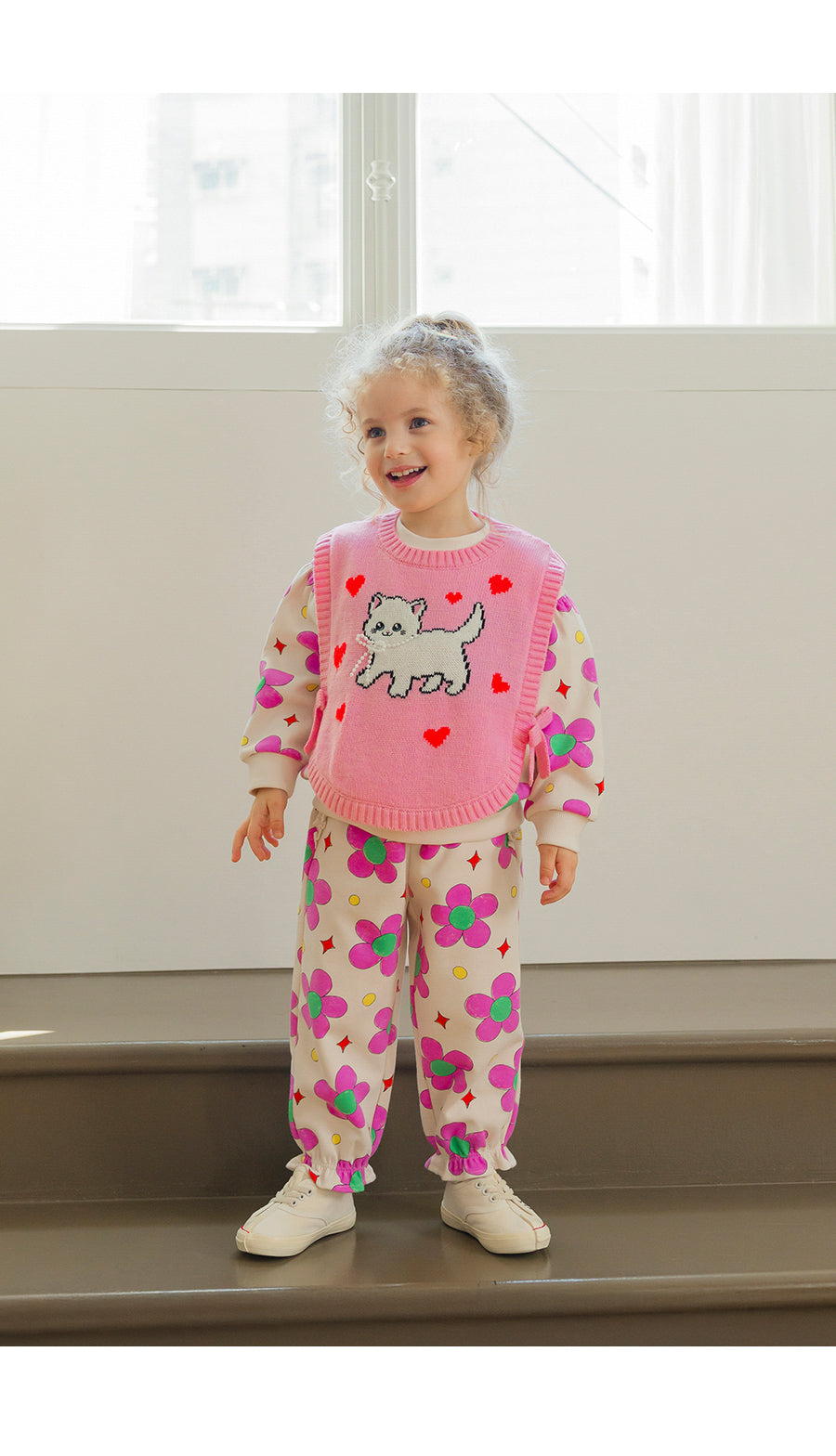 I LOVE J TODDLER cat heart knit vest
