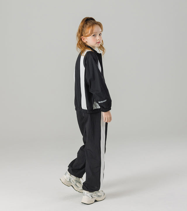 I LOVE J lucie patch windbreaker