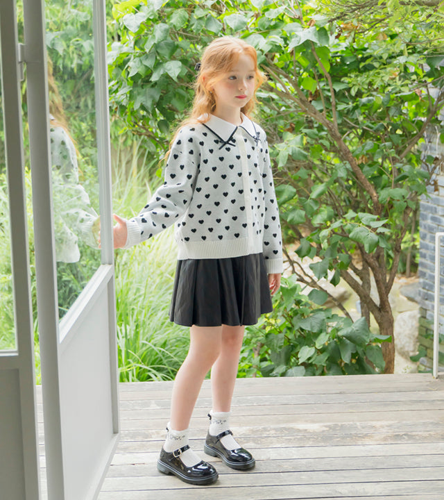 I LOVE J Neur cropped heart cardigan (Black)