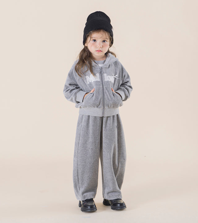 I LOVE J Mellow sweek velour hooded zip-up