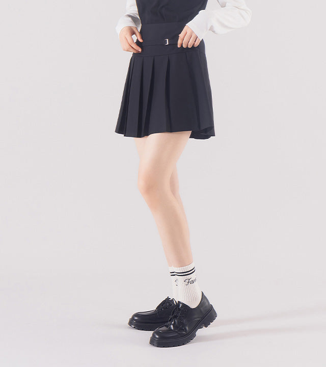 I LOVE J Lettery belt pleated skirt