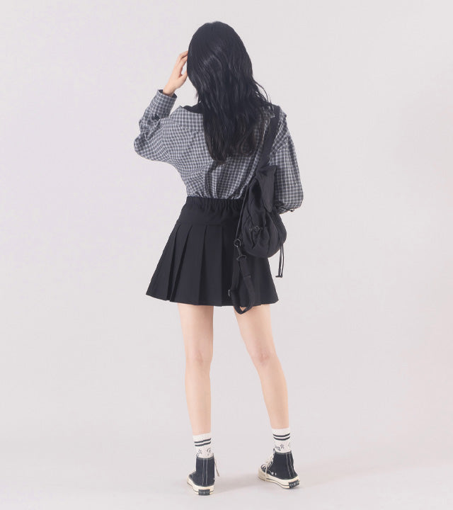 I LOVE J Lettery belt pleated skirt