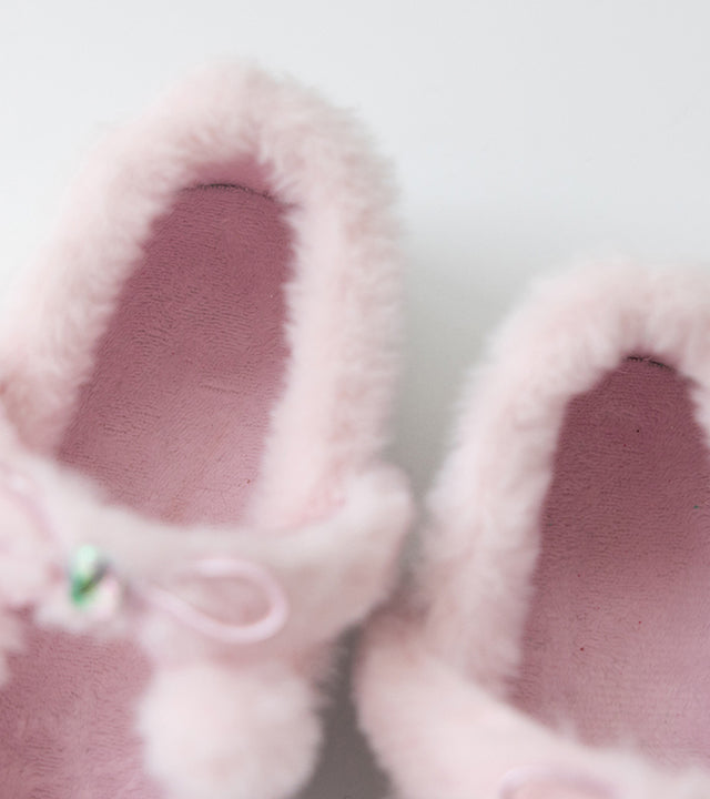 I LOVE J Rainbow fur sandal