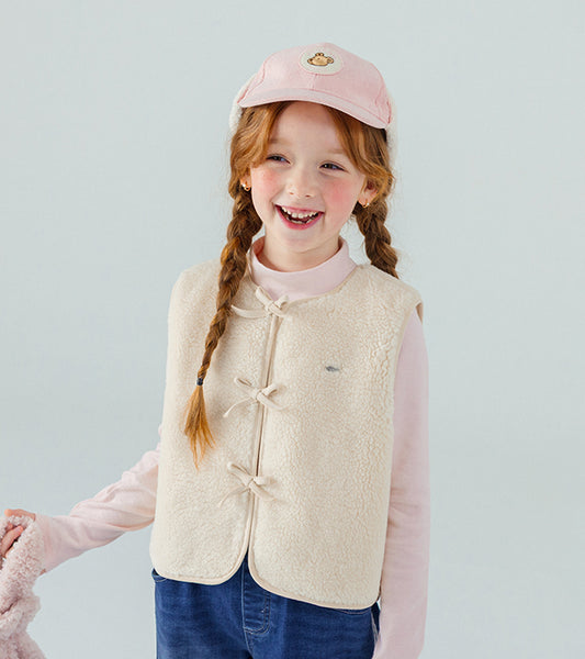 I LOVE J Ribbon point fleece vest