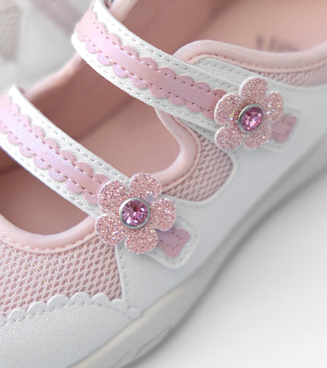 I LOVE J Scallop sneakers