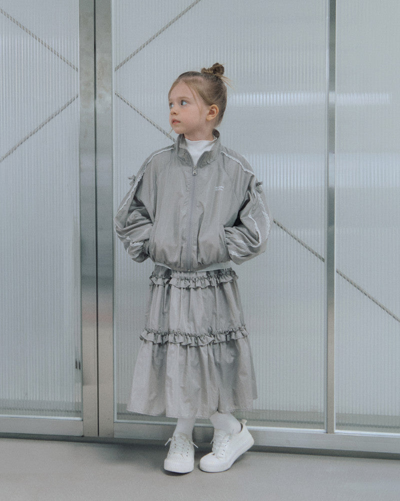 ROANJANE Carry windbreaker jacket (Silver)