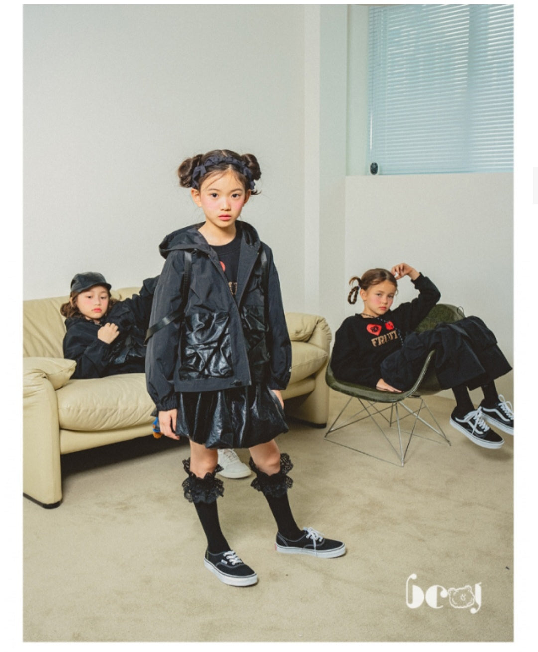 BEBEBEBE BE JUNIOR Pre Fall Junior lace knee socks (BLACK)