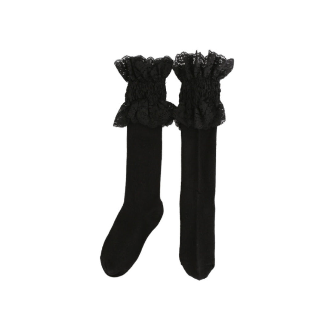 BEBEBEBE BE JUNIOR Pre Fall Junior lace knee socks (BLACK)