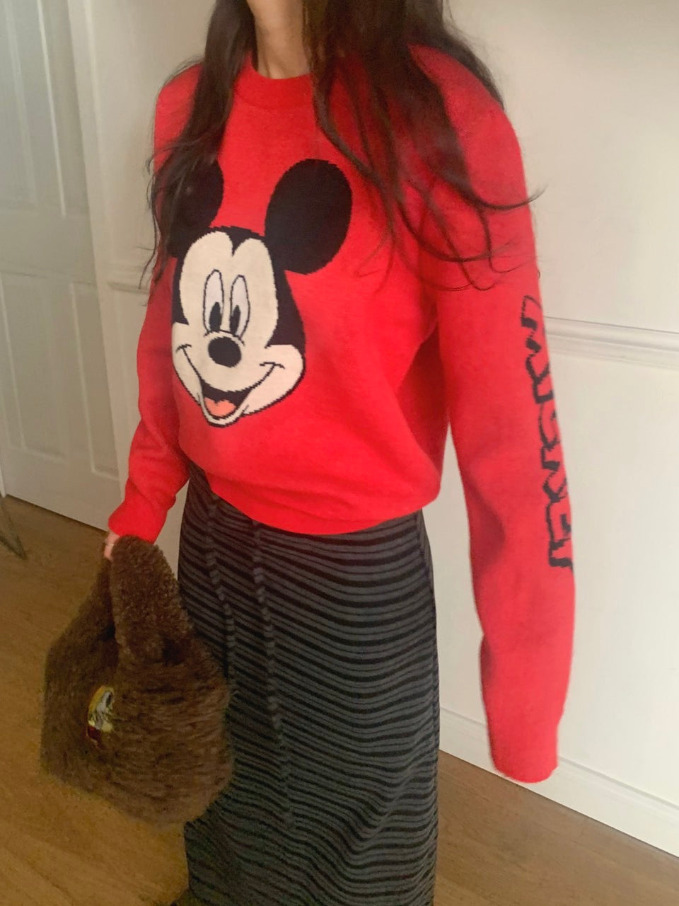 MOMS WEAR Mickey Knit top