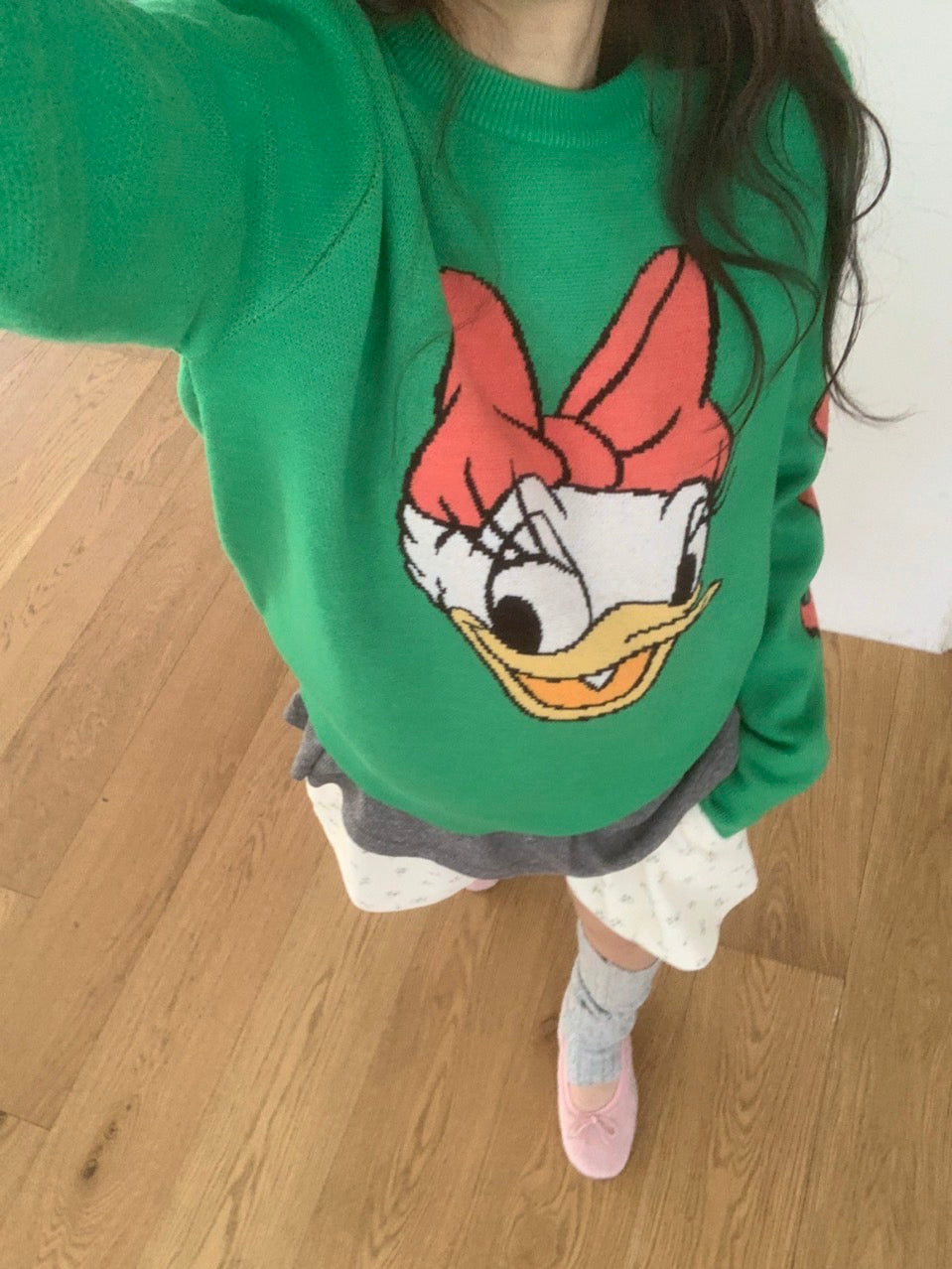 MOMS WEAR Daisy duck knit top