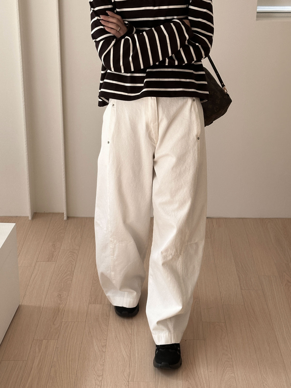 MOMS WEAR Tapered wide pants