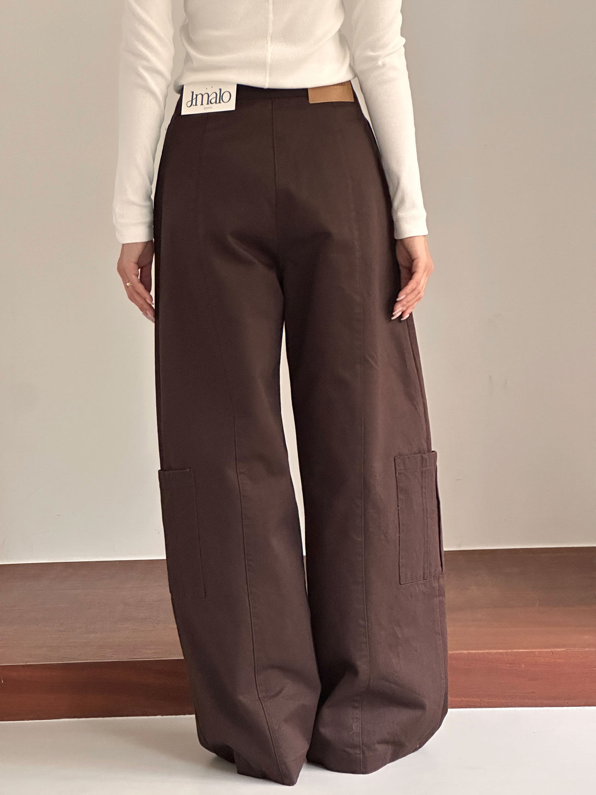 MOMS WEAR Oaks two tuck string pants