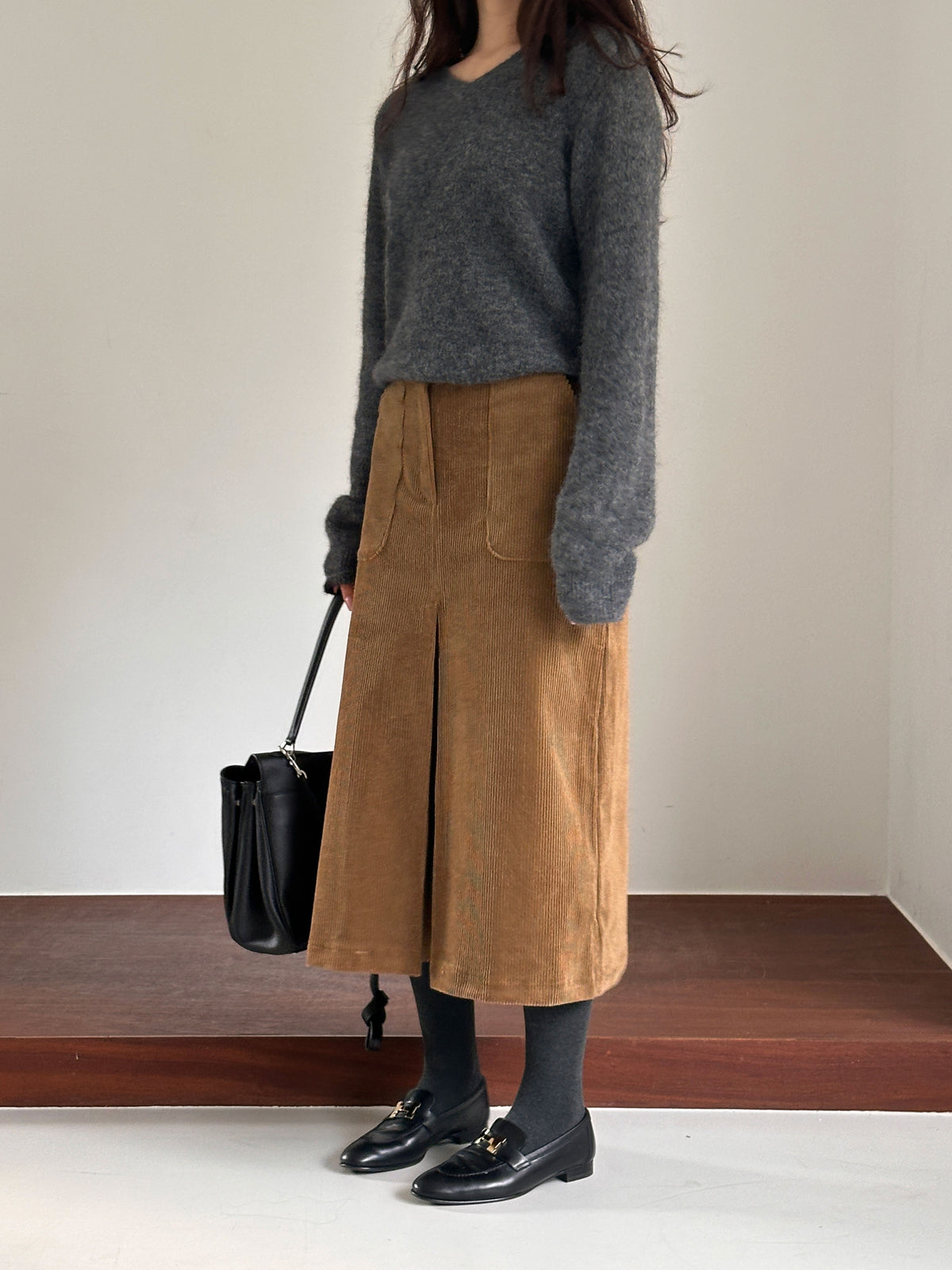 MOMS WEAR Corduroy pintuck skirt
