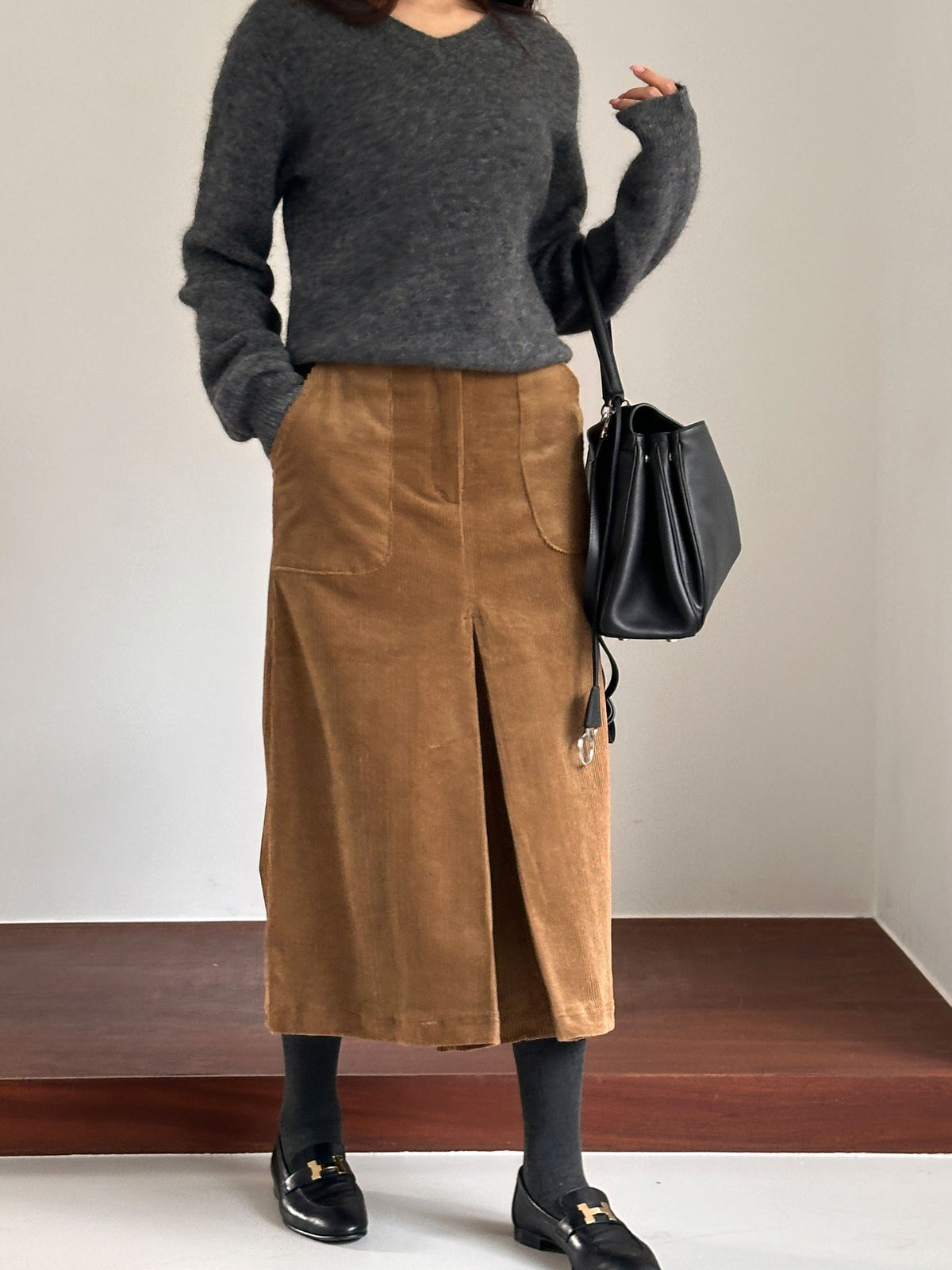 MOMS WEAR Corduroy pintuck skirt